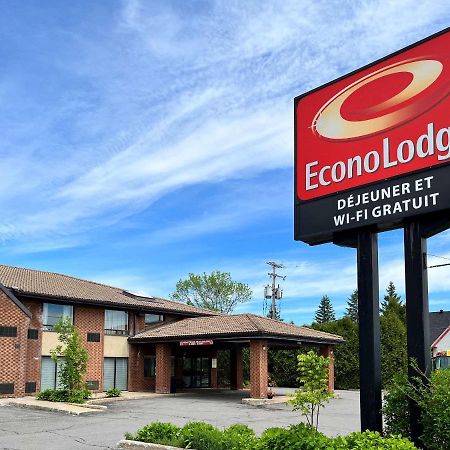 Econo Lodge Airport Quebec Exterior foto